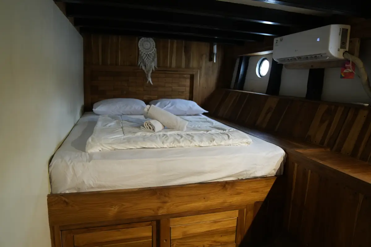 Java Room 01 cabin on Fadaelo (2 of 3)