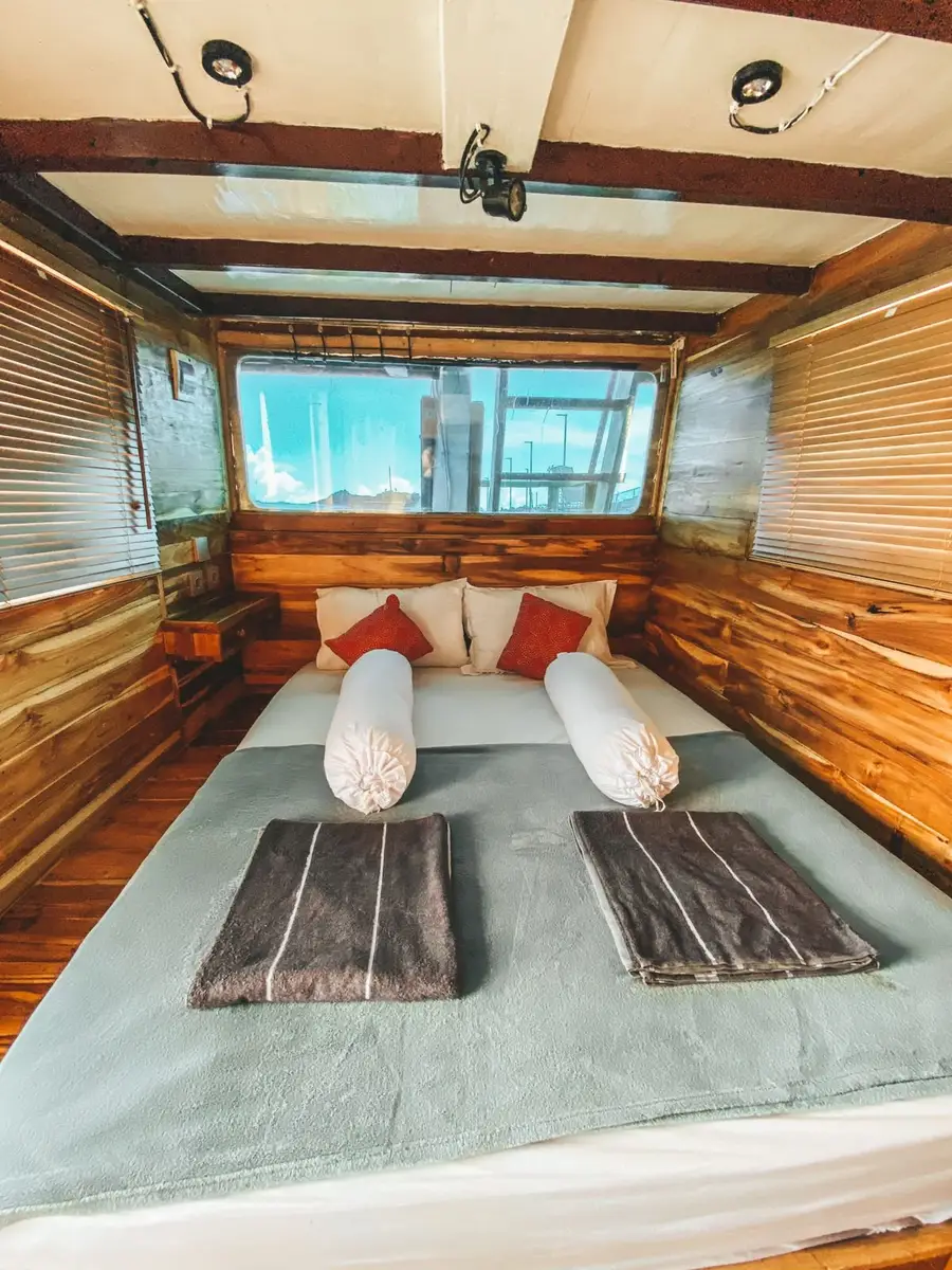 Turtle cabin on Papiton Duwa (2 of 2)